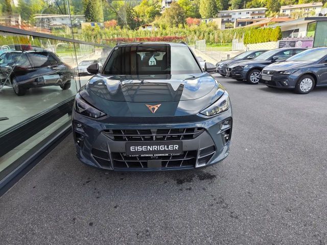 Cupra Terramar 1.5 e-Hybrid