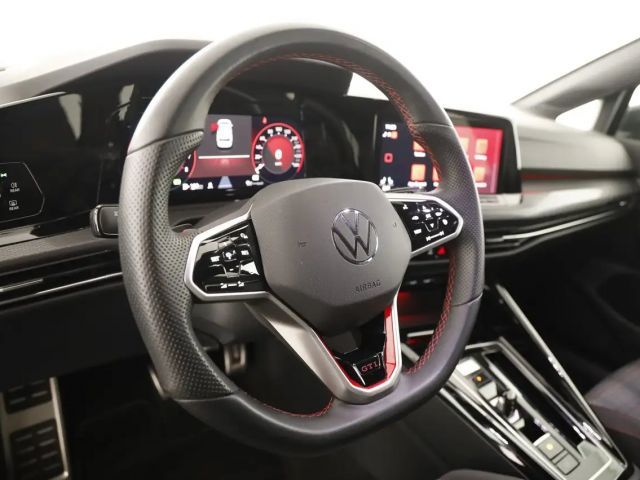 Volkswagen Golf DSG GTI