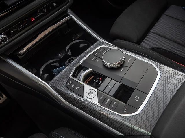 BMW 320 320d M-Sport Touring xDrive