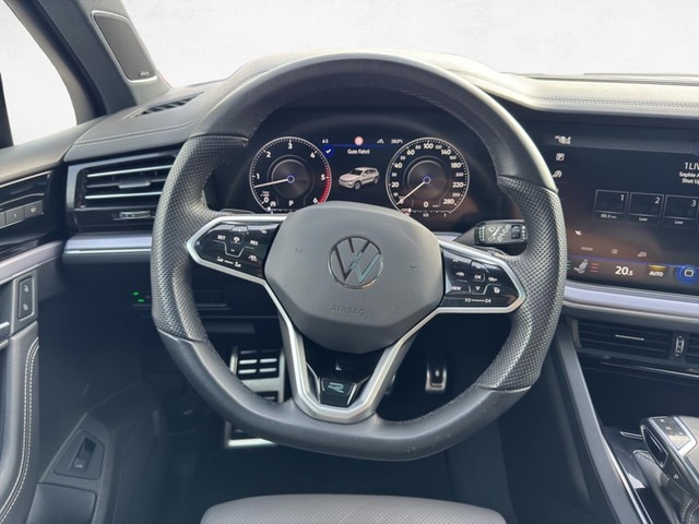 Volkswagen Touareg 4Motion R-Line