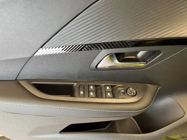 Peugeot 208 Allure Pack PureTech