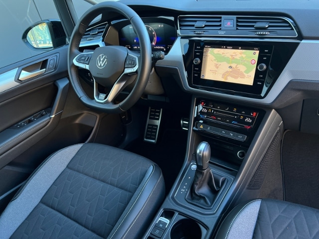 Volkswagen Touran 1.5 TSI DSG