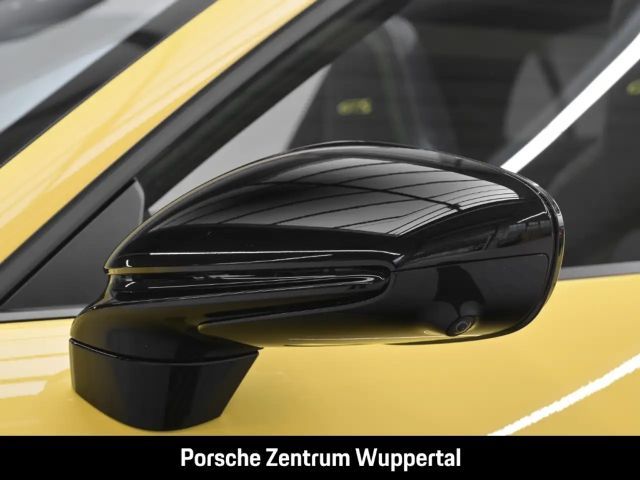 Porsche 992 4 Coupé GTS Targa