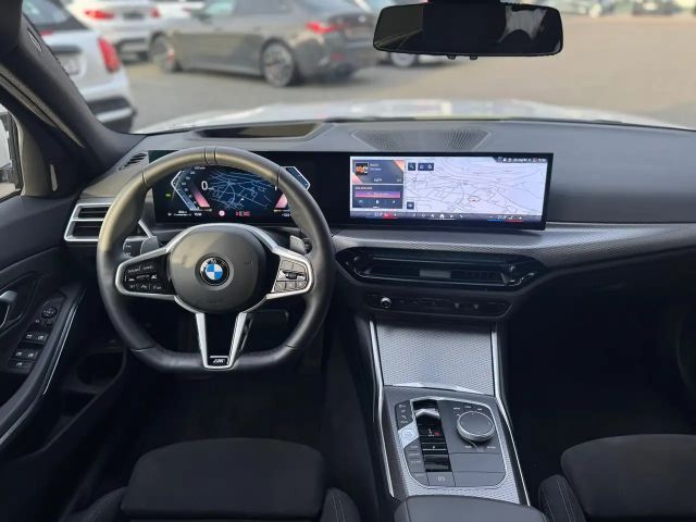 BMW 330 Touring