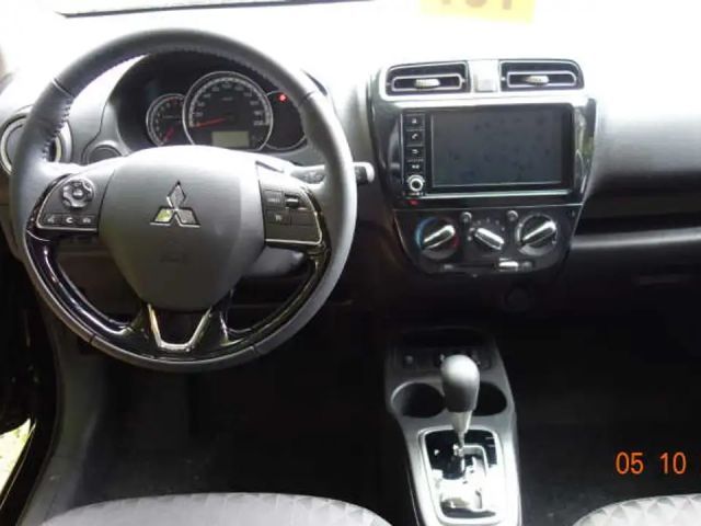 Mitsubishi Space Star CVT Star