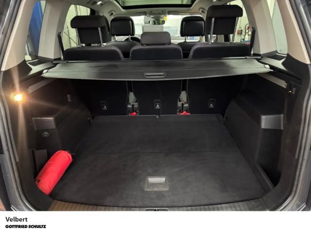 Volkswagen Touran 1.5 TSI Highline