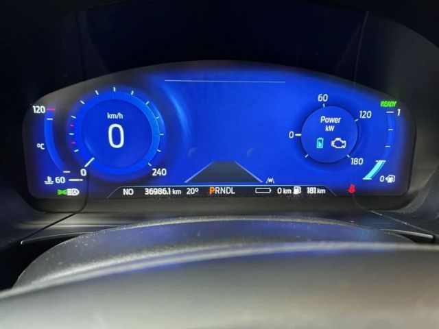 Ford Kuga Plug in Hybrid Titanium