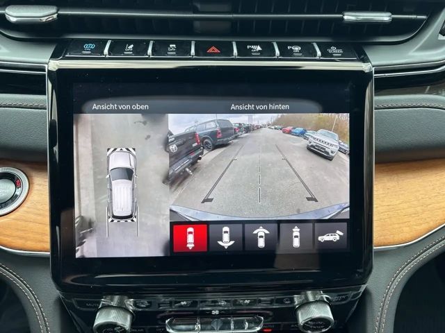 Jeep Grand Cherokee 4xe Summit