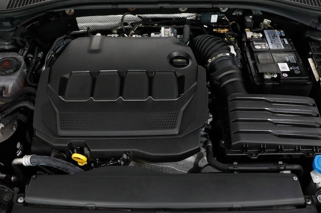 Skoda Superb 2.0 TDI Combi Style Style