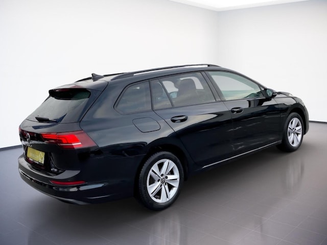 Volkswagen Golf 1.5 eTSI DSG Golf VIII Variant