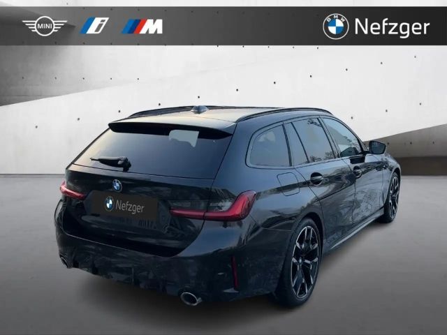 BMW 330 330d M-Sport Touring xDrive