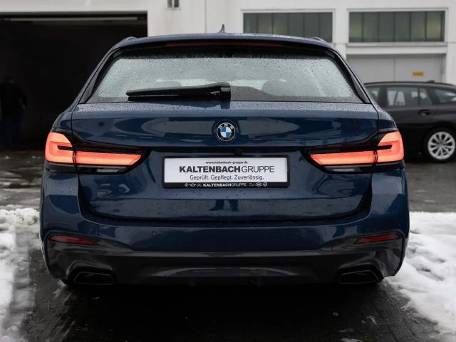 BMW 530 530d M-Sport Touring xDrive
