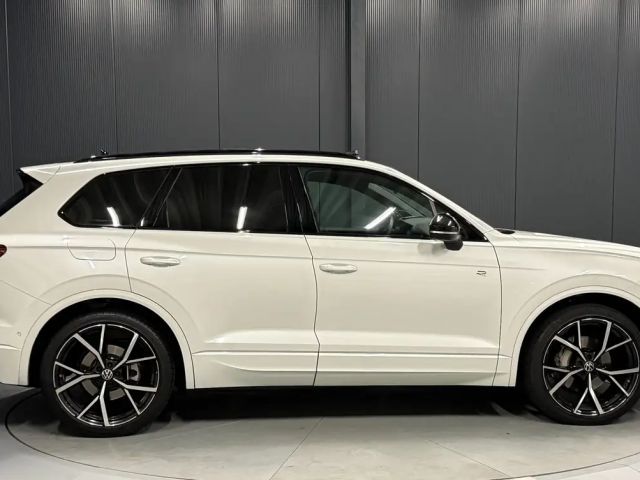 Volkswagen Touareg R-Line Style