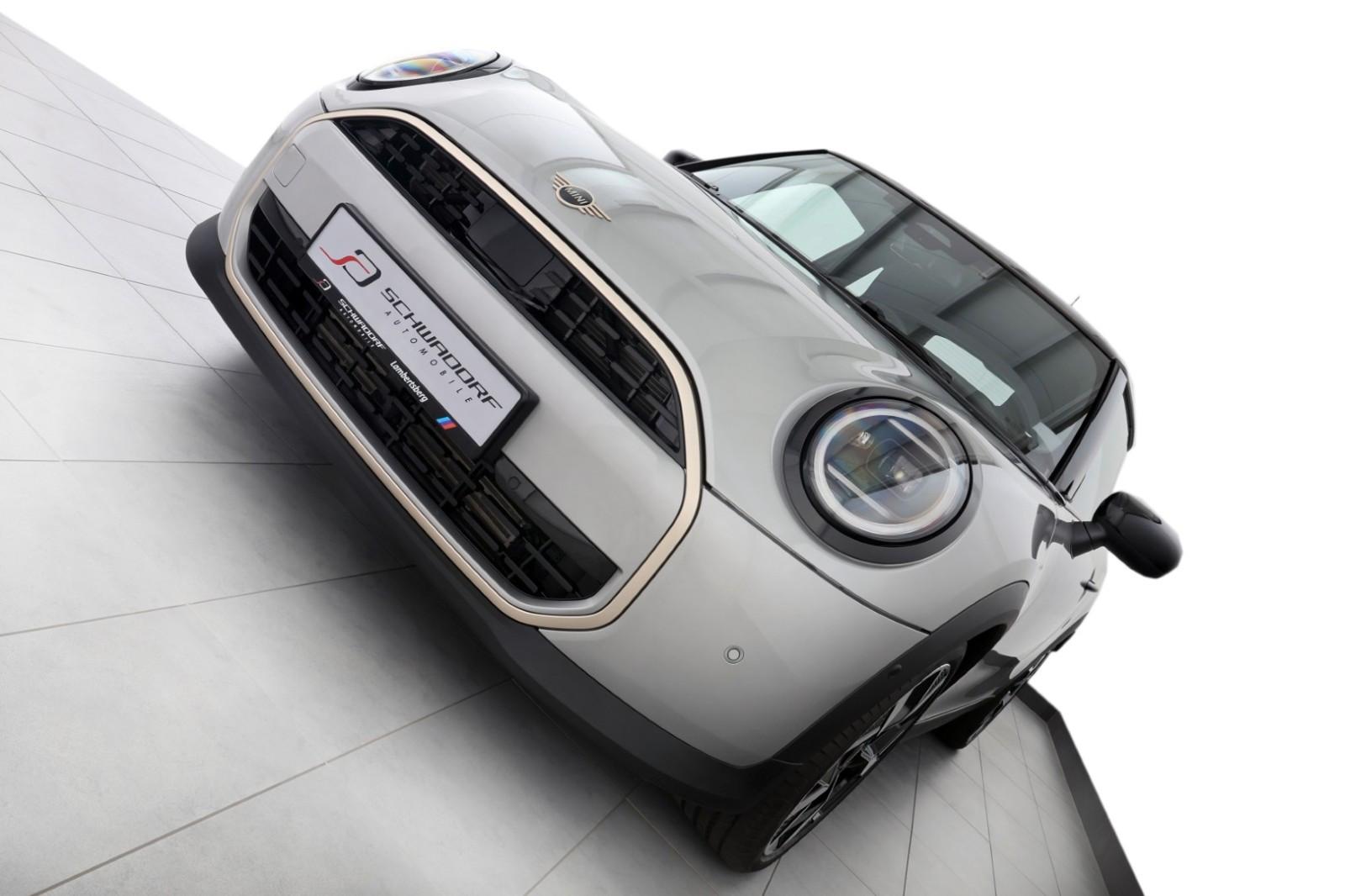 MINI Cooper Favoured John Cooper Works