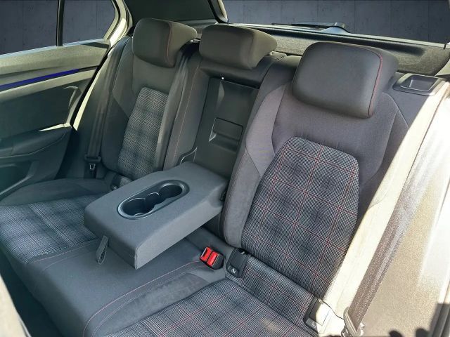 Volkswagen Golf 2.0 TSI DSG GTI