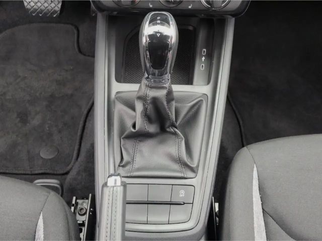 Skoda Scala Essence TSI*DSG LED SHZ Tempo digCockp PDC