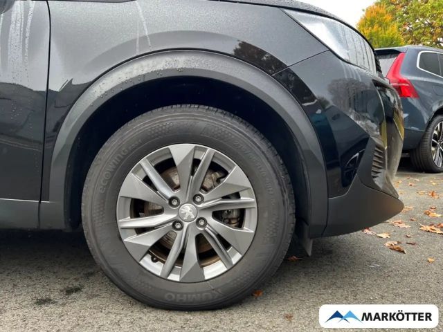 Peugeot E-2008 Active Pack