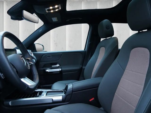 Mercedes-Benz EQB 300 4MATIC Electric Art