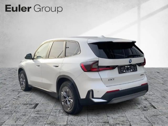 BMW iX1 xDrive