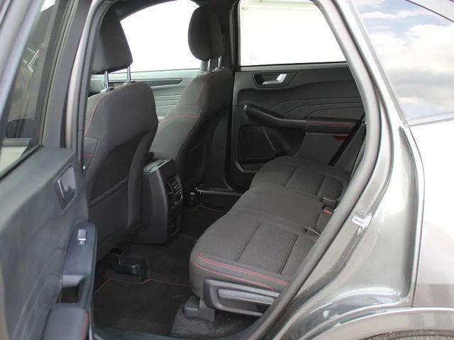 Ford Kuga Hybrid ST Line