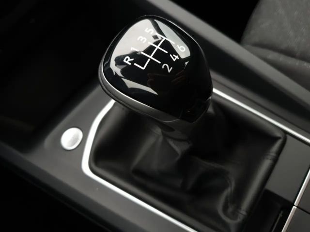 Volkswagen Golf 1.0 TSI Life