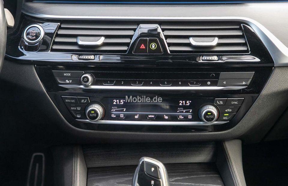 BMW 545 545e M-Sport Sedan xDrive