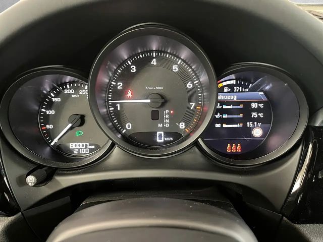 Porsche Macan 2.0T PDK