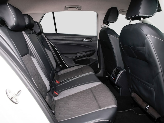 Volkswagen Golf 1.5 TSI Golf VIII