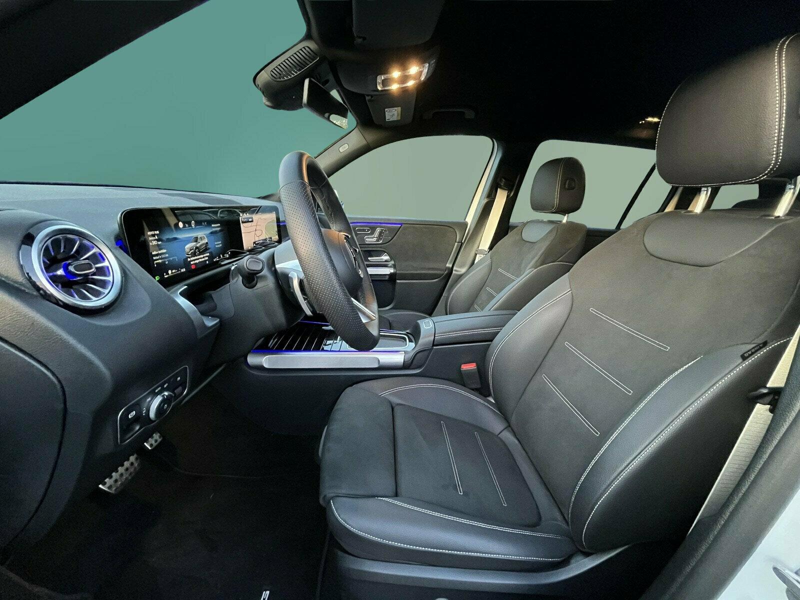 Mercedes-Benz GLB 220 AMG Line GLB 220 d