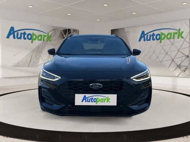 Ford Focus ST Line Wagon