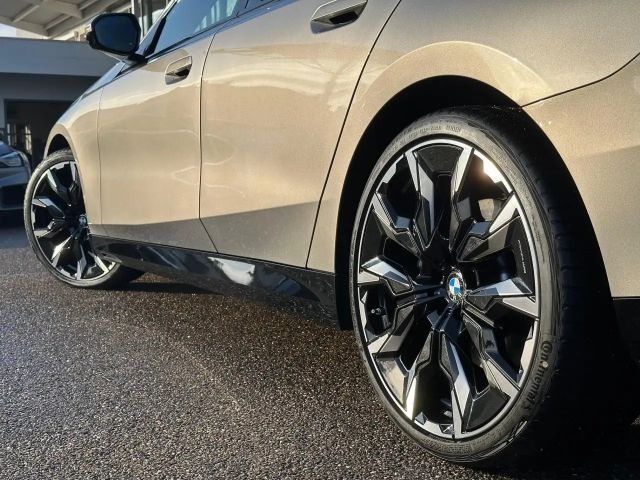 BMW 540 540d M-Sport Sedan xDrive