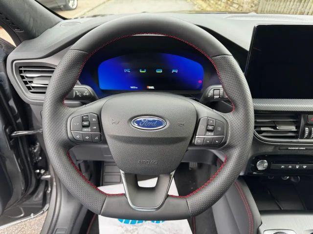 Ford Kuga ST Line