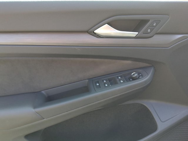 Volkswagen Golf 1.5 TSI DSG