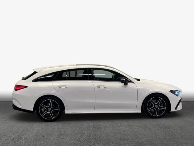 Mercedes-Benz CLA 200 CLA