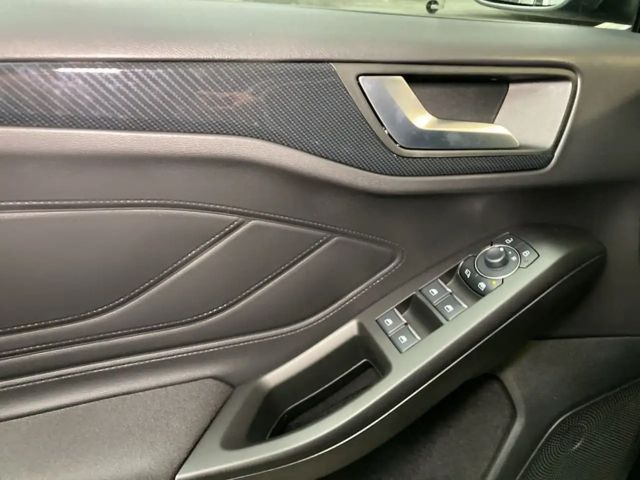 Ford Focus EcoBoost ST Line Wagon