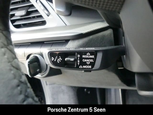 Porsche 992 4 Coupé GTS Targa