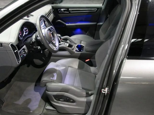 Porsche Cayenne GTS