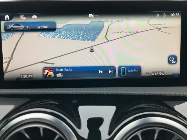 Mercedes-Benz CLA 180 AMG Line Coupé Premium