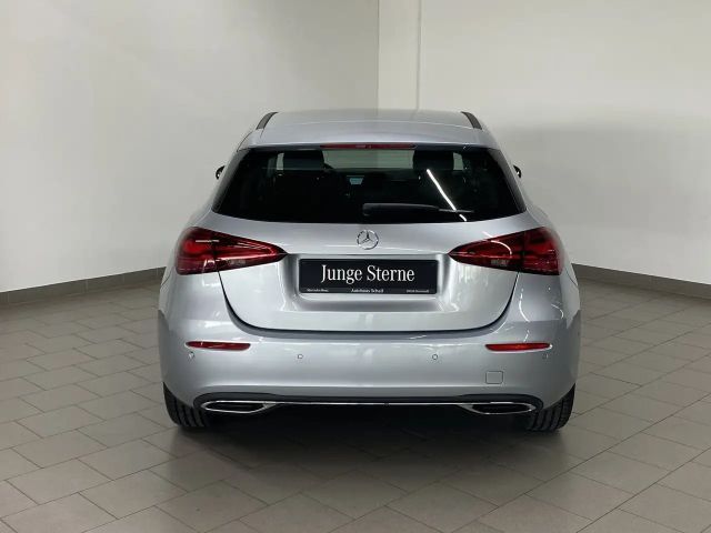 Mercedes-Benz A 180 Progressive