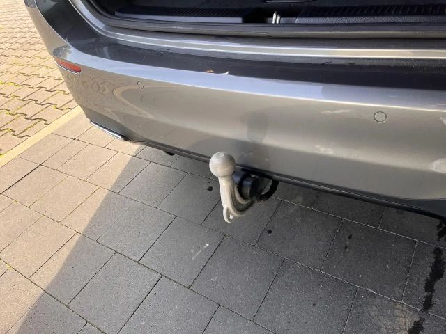 Mercedes-Benz B 180 AMG Line