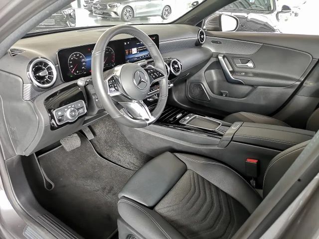 Mercedes-Benz A 180 Progressive