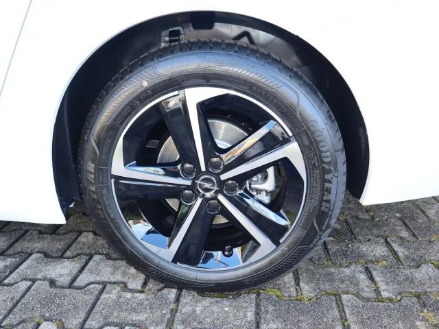 Opel Astra 1.2 Turbo Edition Sports Tourer