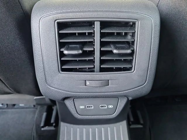 Volkswagen T-Roc Move