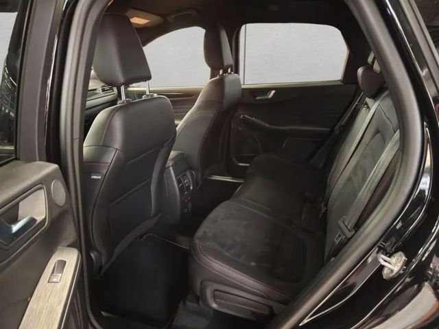 Ford Kuga Plug in Hybrid ST Line X