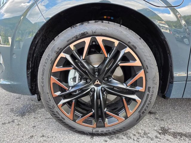 Cupra Terramar 1.5 e-Hybrid