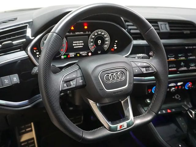 Audi Q3 35 TFSI S-Tronic