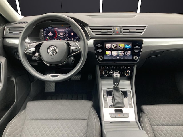 Skoda Superb Ambition Combi