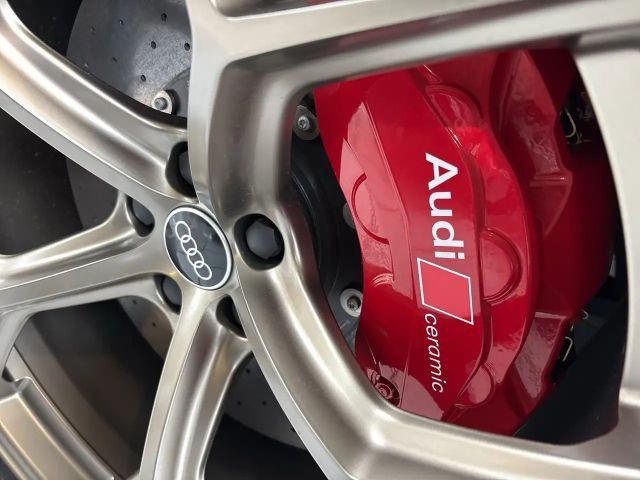 Audi RS6 Avant Performance