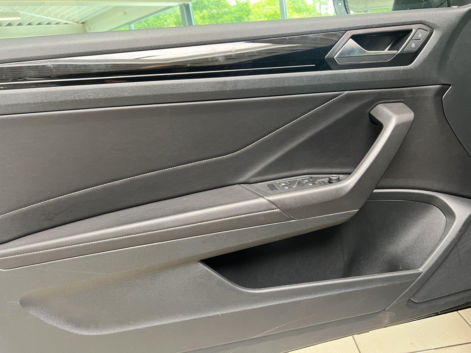 Volkswagen T-Roc 1.5 TSI Cabriolet R-Line