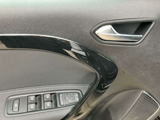 Mercedes-Benz EQT 200